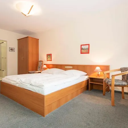 Apartment Trafalgar App 355